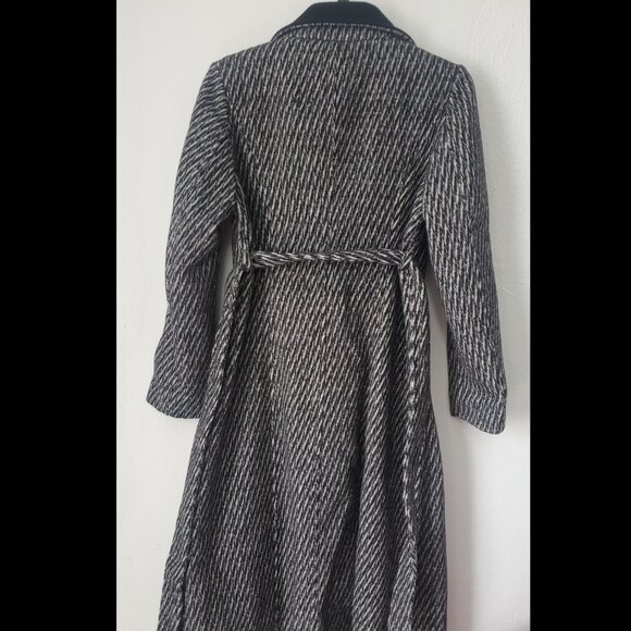 Grey Woman's Trenchcoat NWT - Picture 3 of 4